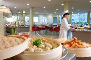 Breakfast buffet - Leonardo Privilege Hotel Eilat (Eilat)