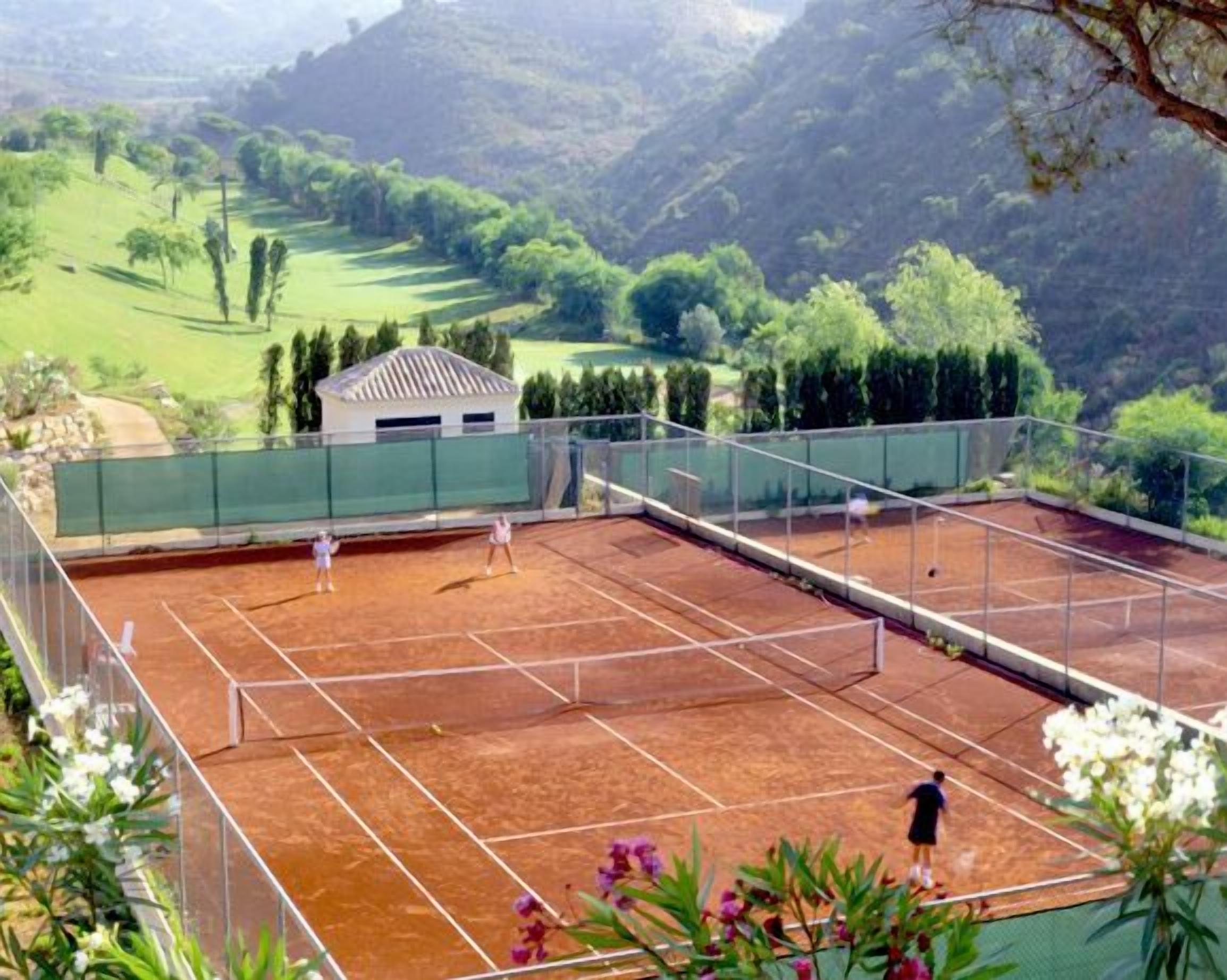 tennis court