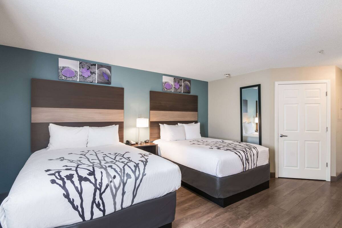 desk, blackout curtains, iron/ironing board, free wifi