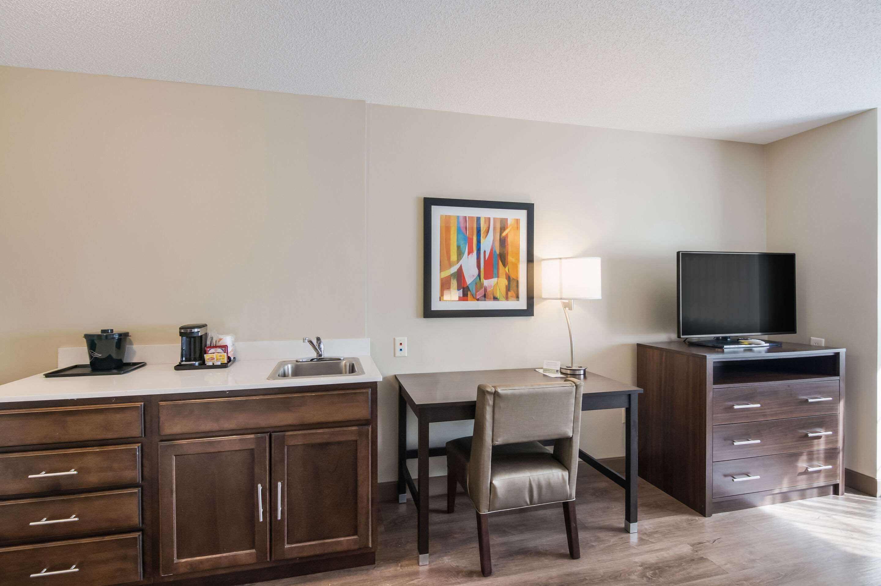 desk, blackout curtains, iron/ironing board, free wifi