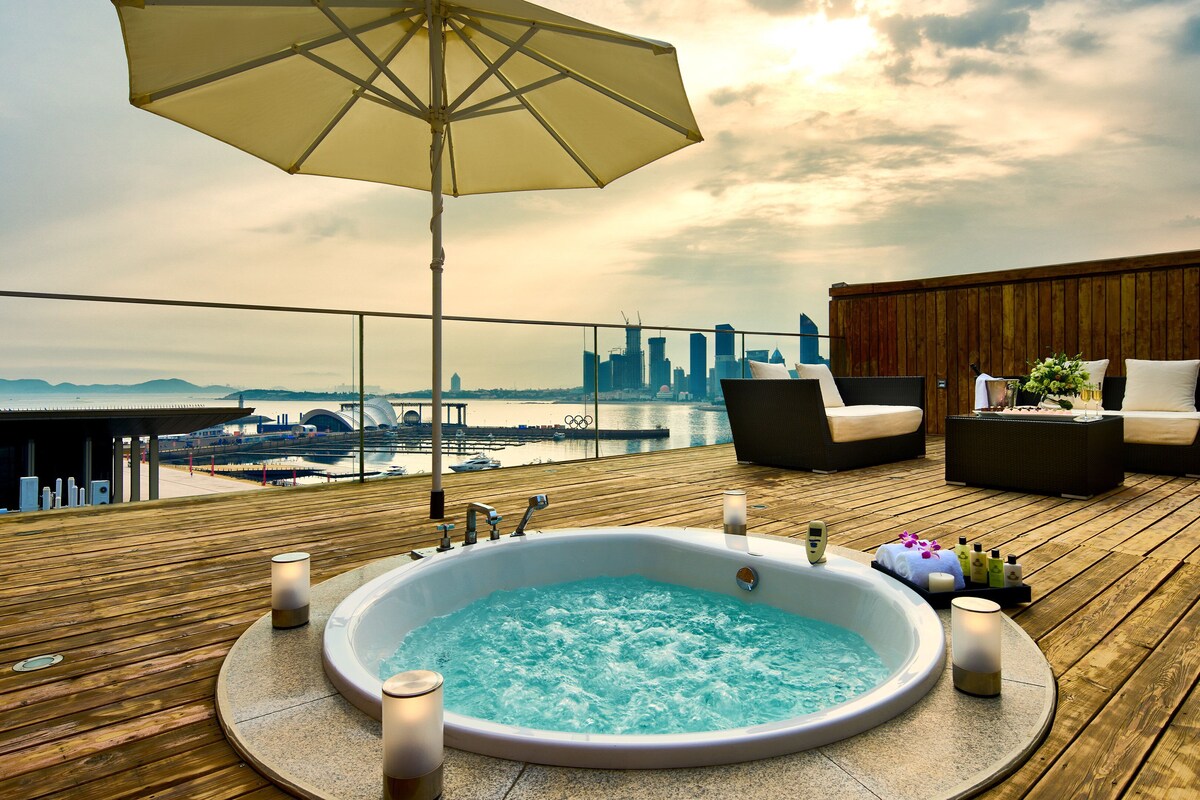 Suite, 1 Schlafzimmer, Whirlpool, Hafenblick (Outdoor Jetted Tub, Marina)