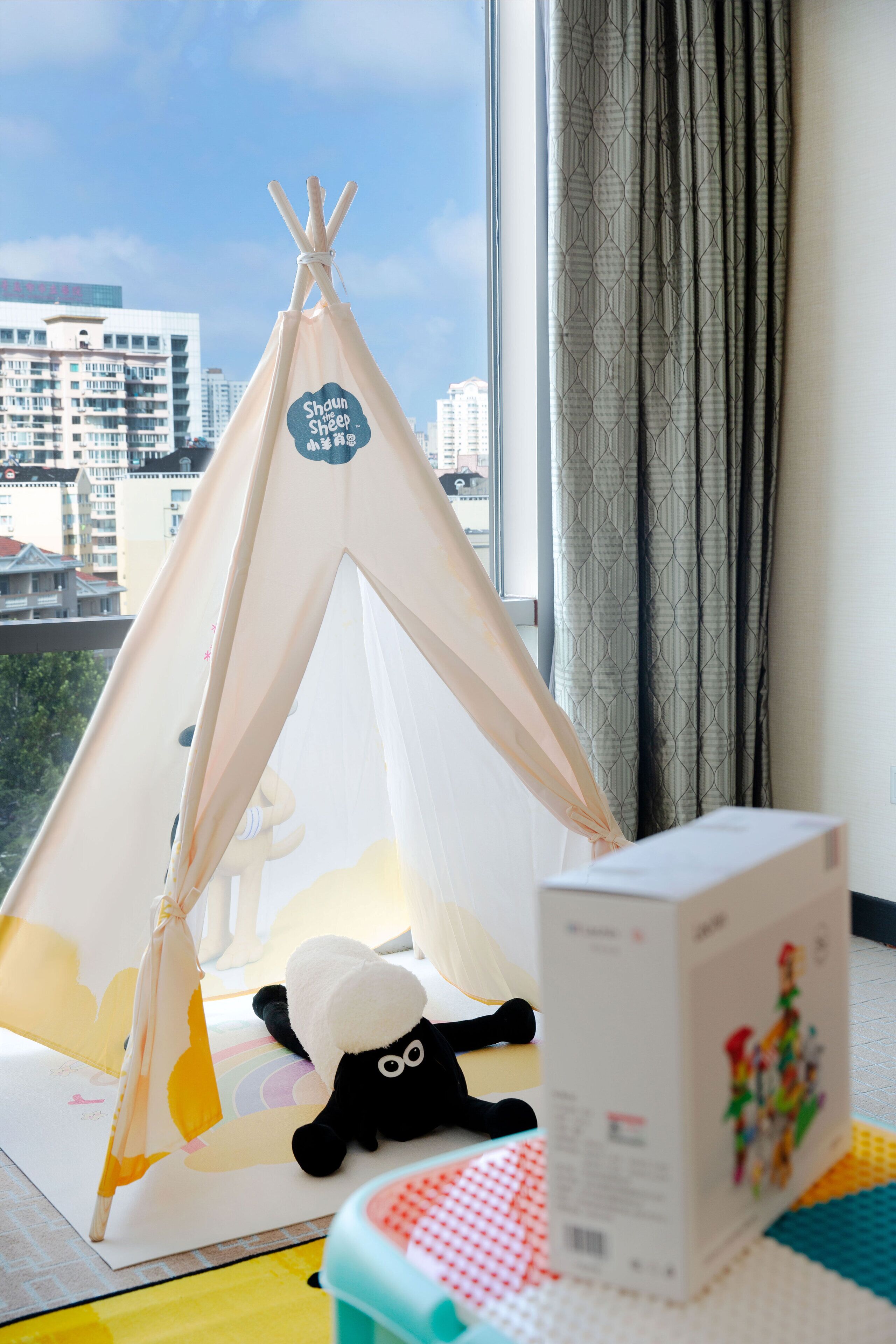 junior suite, multiple beds (kids theme) | premium bedding, minibar, in-room safe, desk