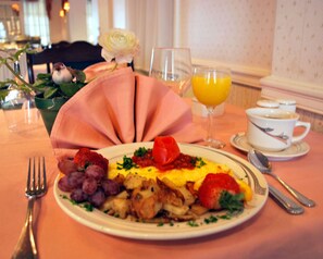 Desayuno continental incluido todos los días