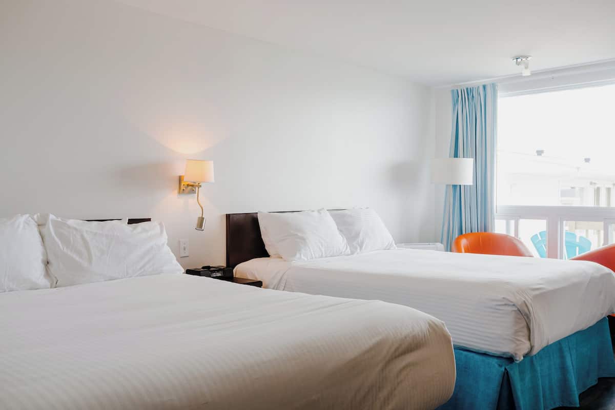 Classic Room, 2 Queen Beds (Percé Rock)