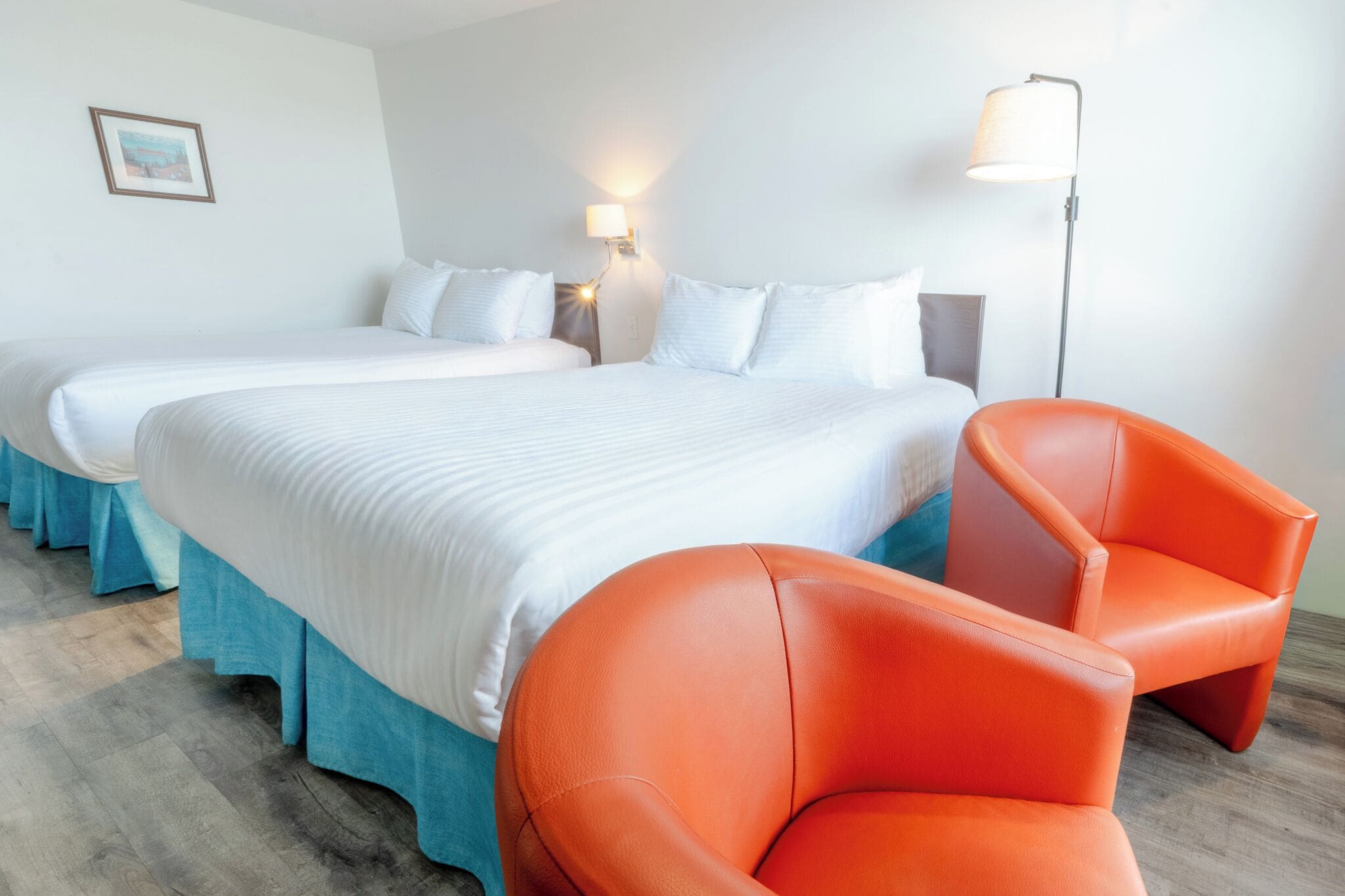 Signature Room | Desk, iron/ironing board, rollaway beds, free WiFi