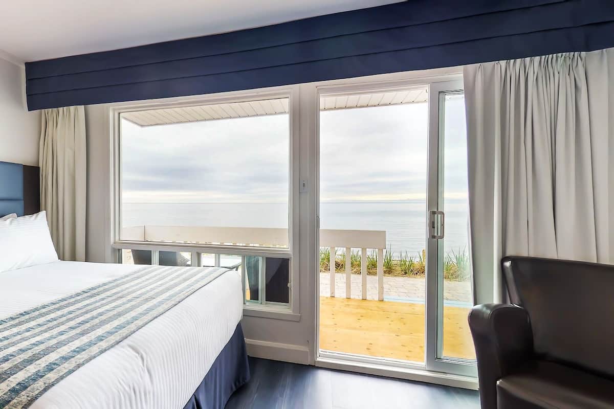 Superior, Sea View, 2 Queen's, shared balcony, outside entrance | View from room