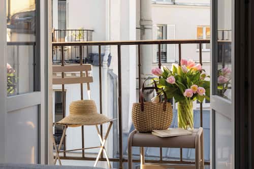 Chambre supérieure, balcon | Coffre-fort, bureau, système d’insonorisation, accès au Wi-Fi (inclus)