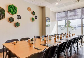 Meeting facility - B&B HOTEL CHAUMONT (Chaumont)