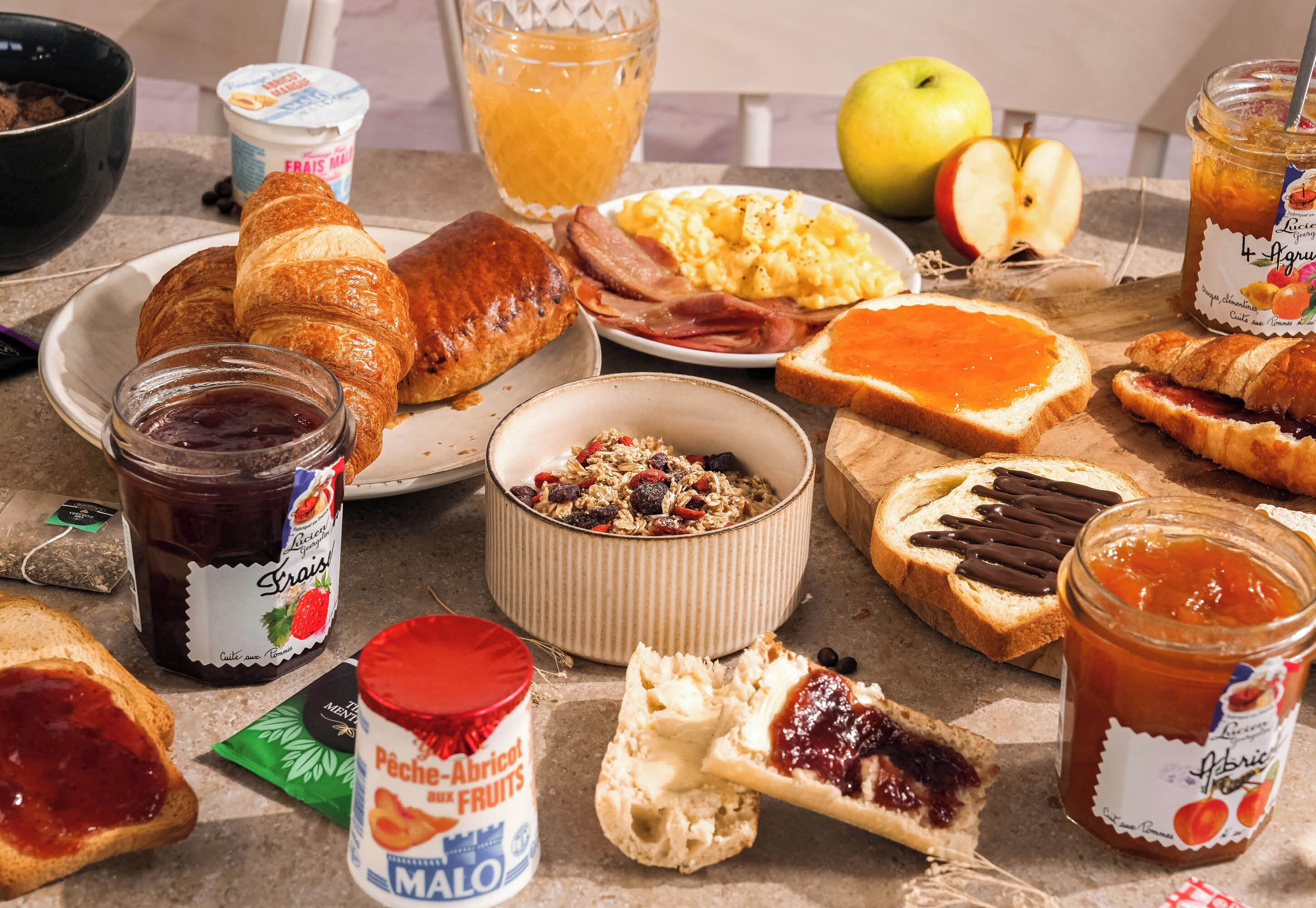 Café da manhã com buffet todos os dias mediante uma taxa