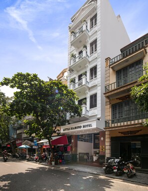Exterior - Little Diamond Hotel (Hanoi)