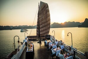 BBQ/picnic Area - Bhaya Halong Cruises (Ha Long)