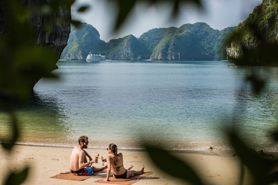 Bhaya Halong Cruises