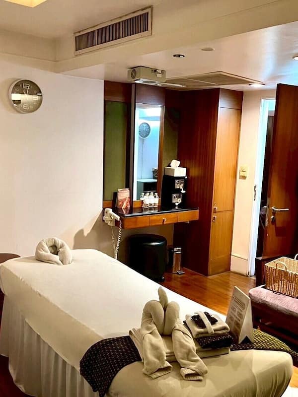 Massage in accommodation