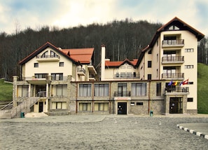 Fachada de la propiedad