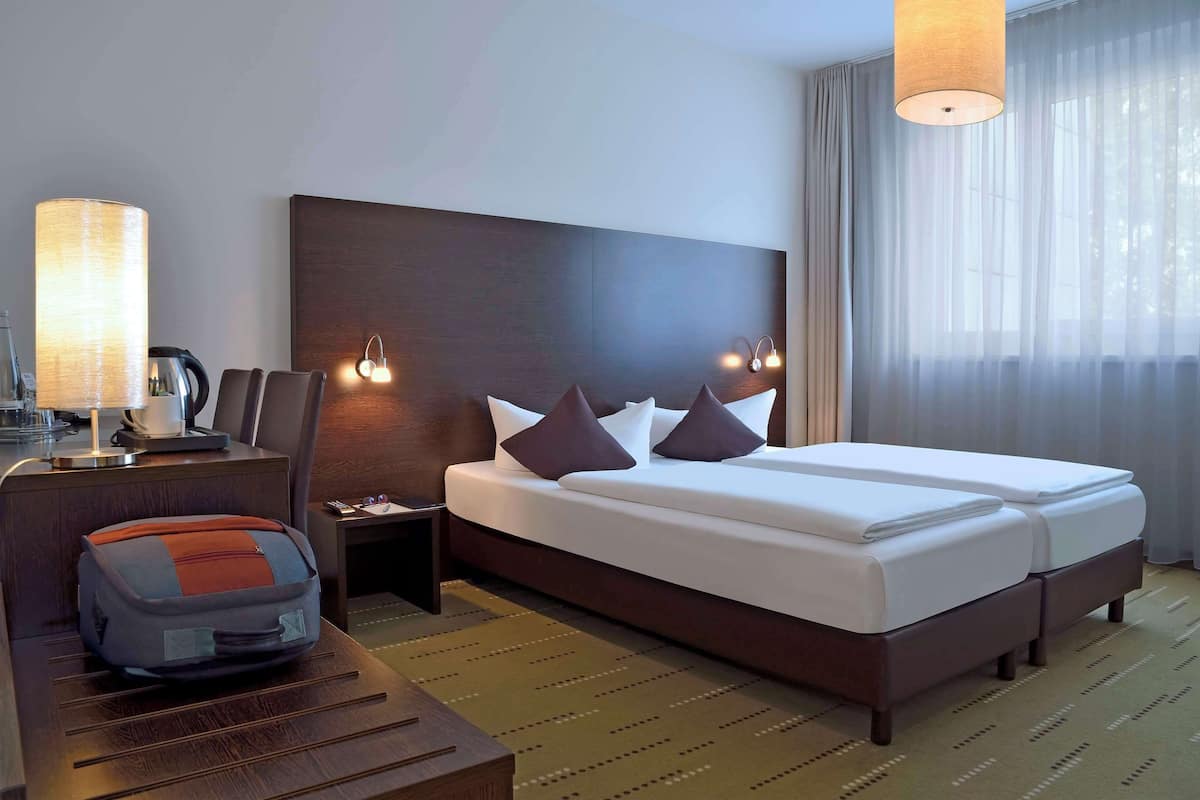 In-room safe, blackout curtains, soundproofing, free cots/infant beds