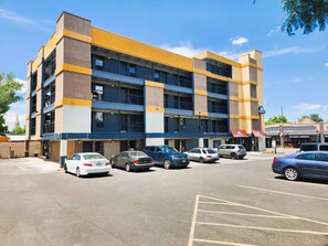 Exterior - Days Inn by Wyndham Denver Downtown (Denver)