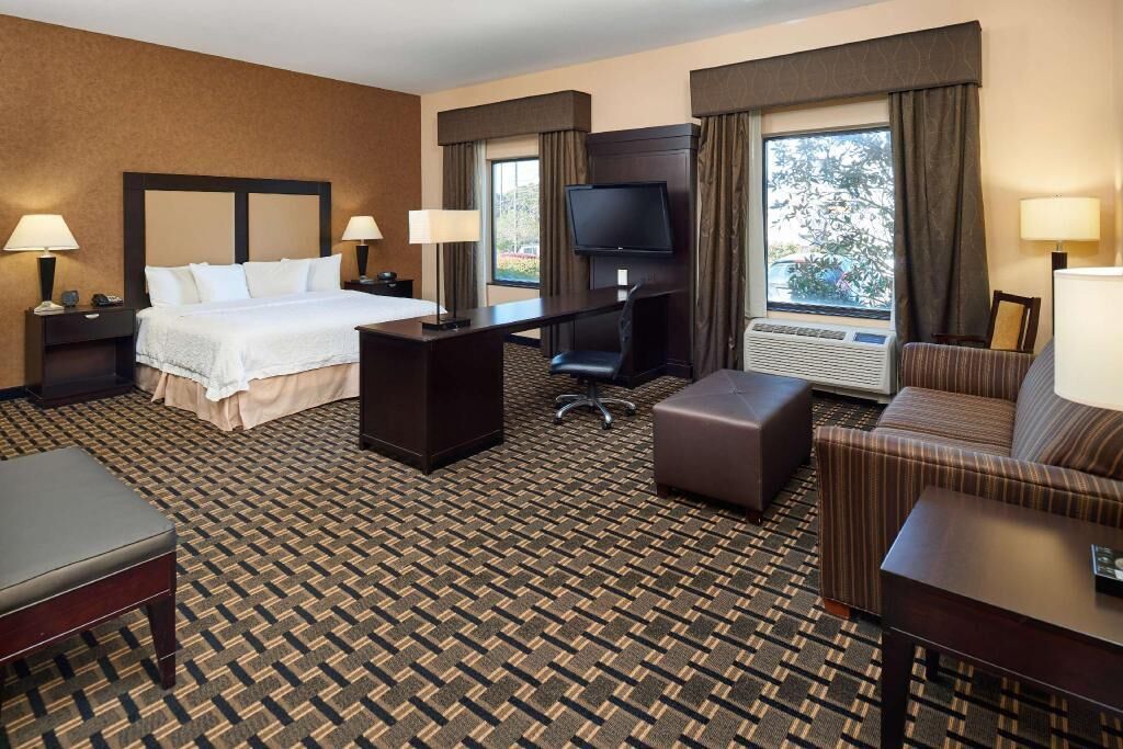 In-room safe, desk, laptop workspace, iron/ironing board