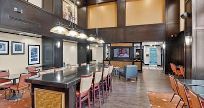 Hampton Inn & Suites Longview North