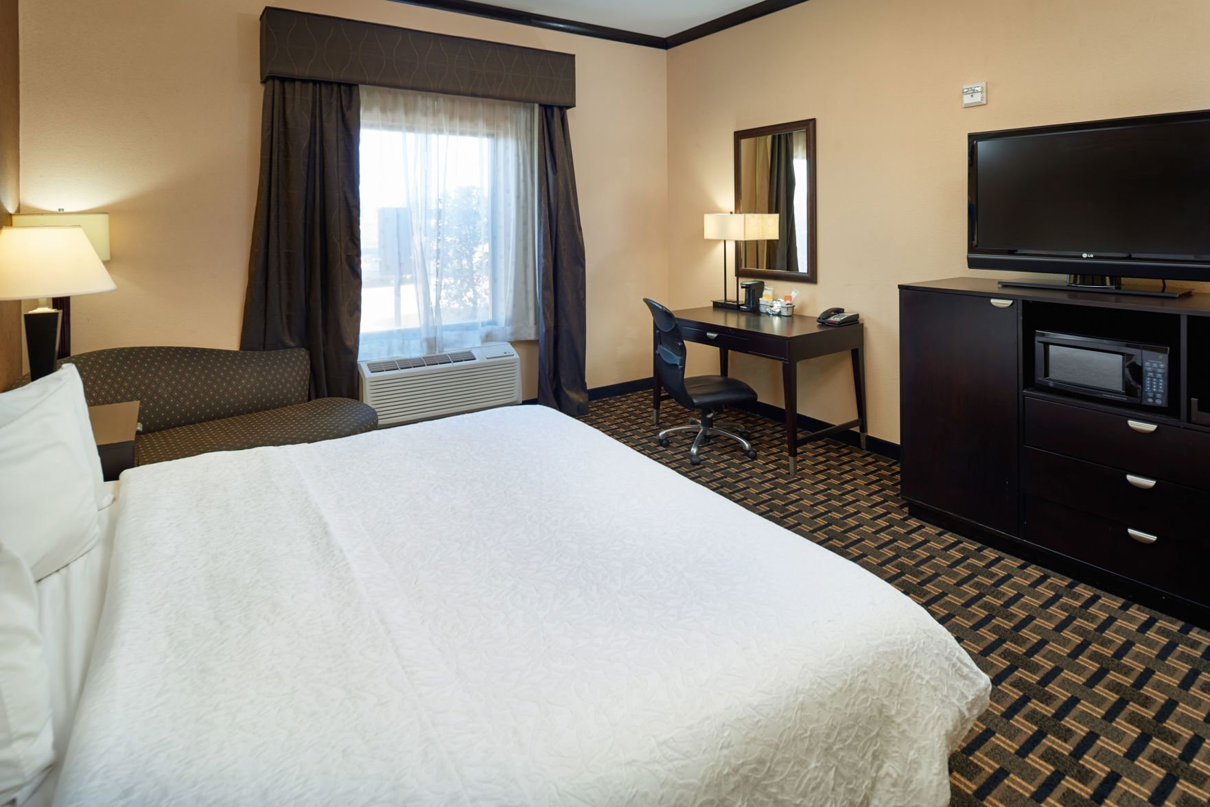 In-room safe, desk, laptop workspace, iron/ironing board