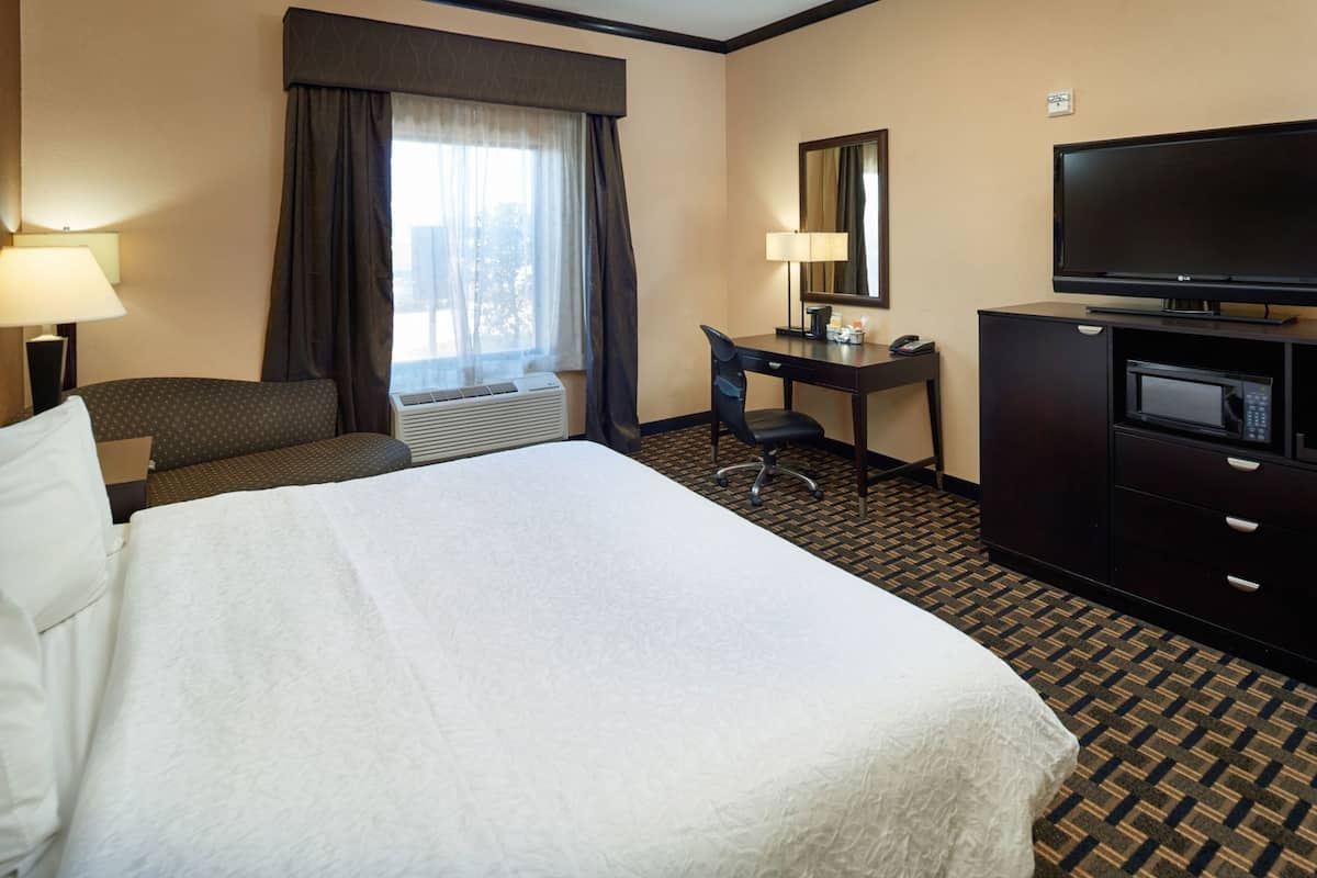 In-room safe, desk, laptop workspace, iron/ironing board
