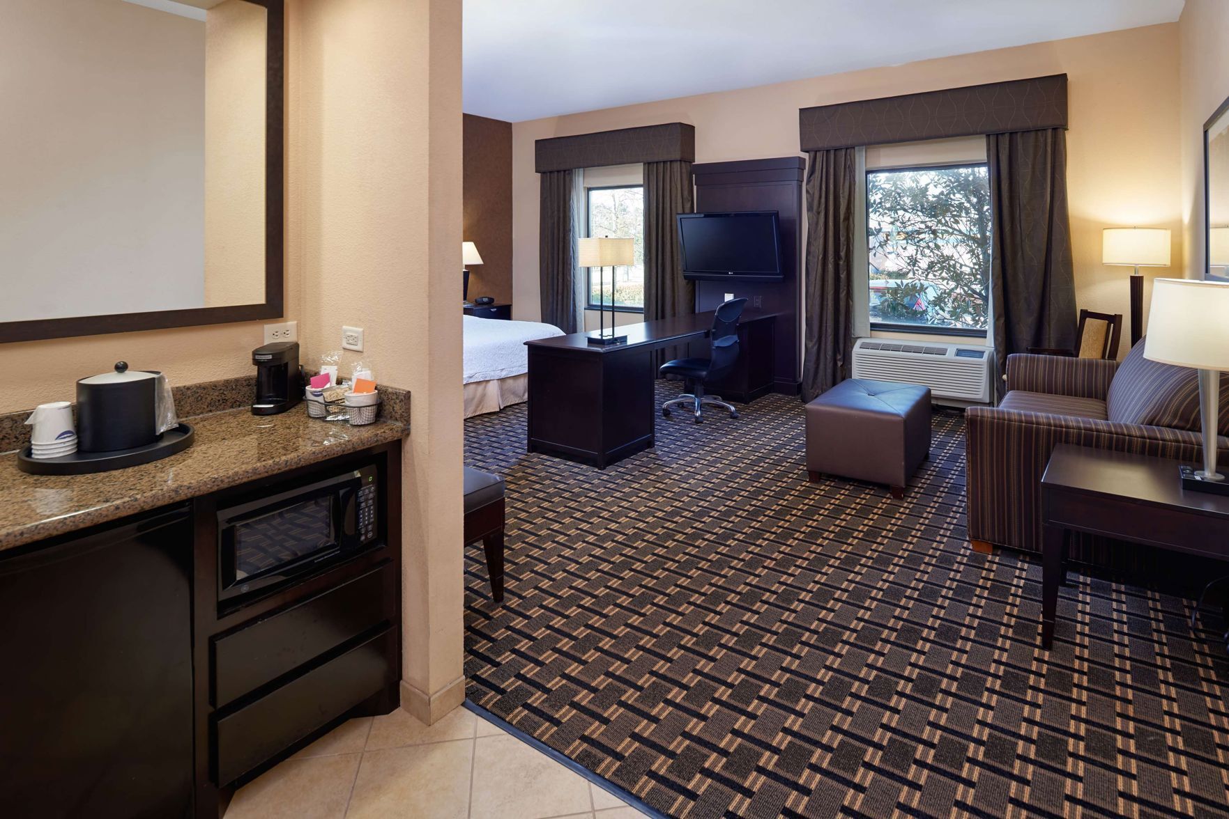 In-room safe, desk, laptop workspace, iron/ironing board