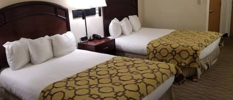 Room, 2 Katil Kelamin (Double), Non Smoking | Langsir/tirai gelap terus, seterika/papan seterika