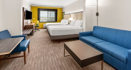 Holiday Inn Express & Suites Klamath Falls Central by IHG