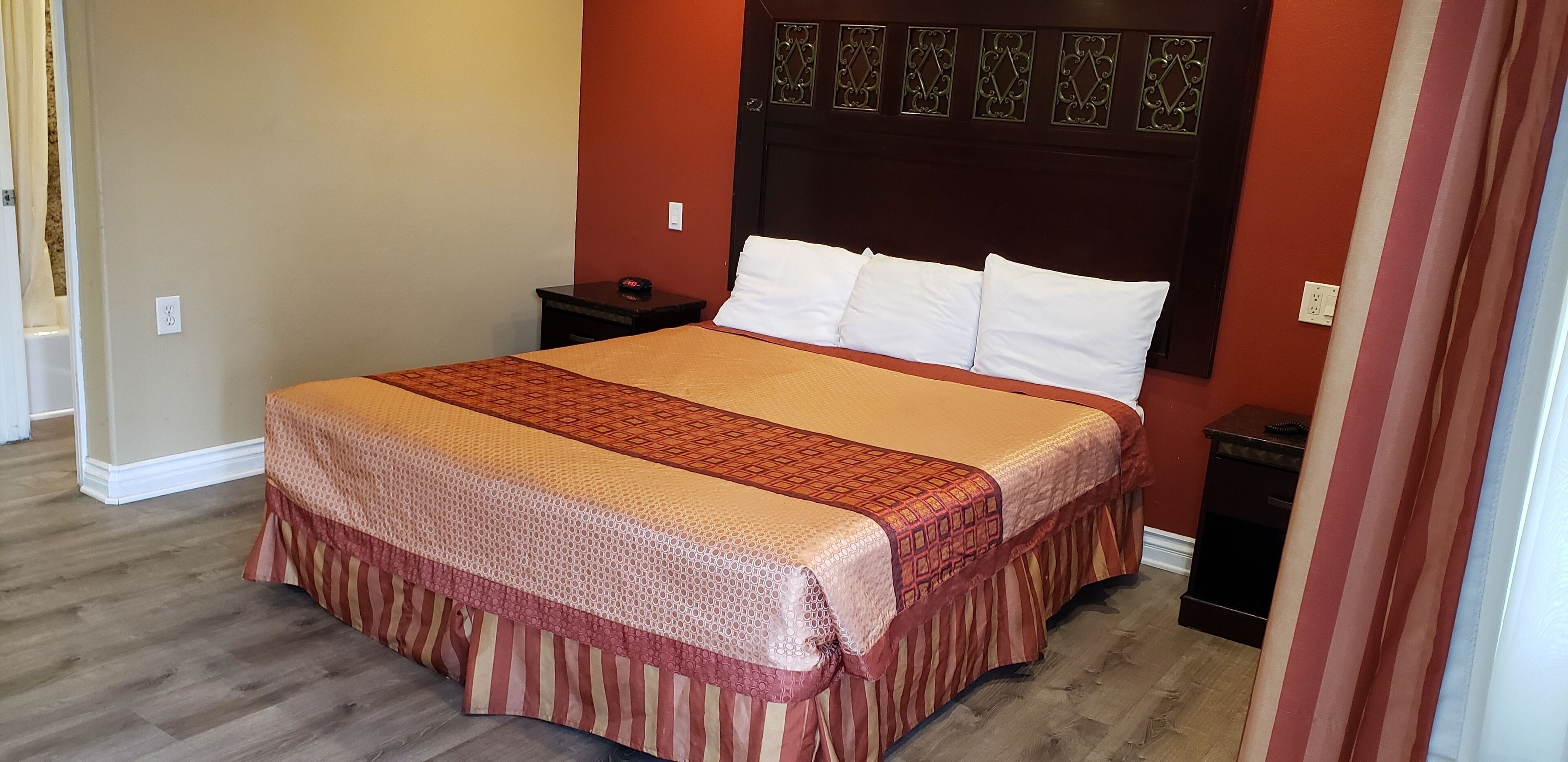 Desk, blackout curtains, free WiFi, bed sheets