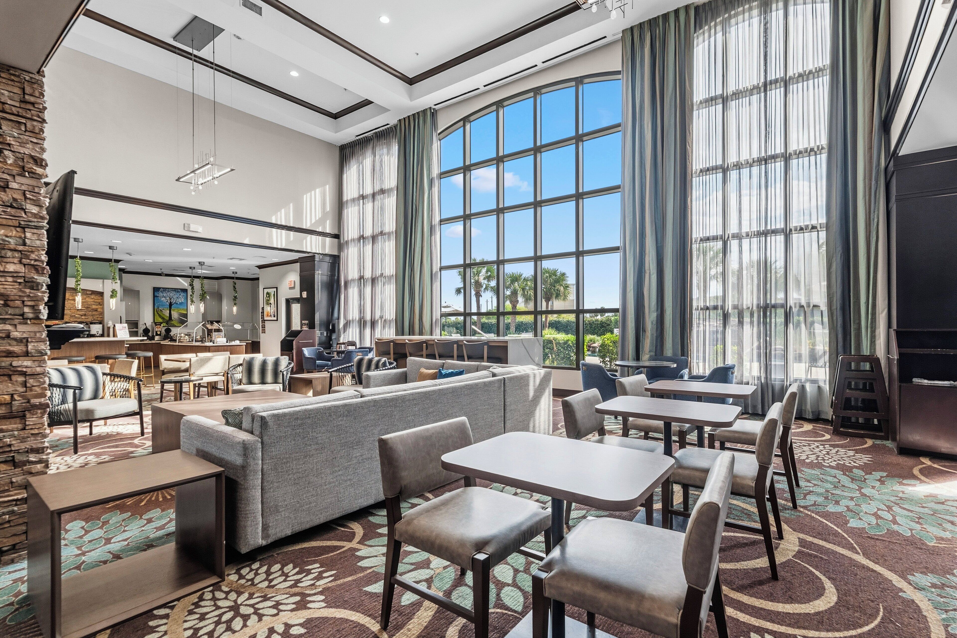 Desayuno buffet incluido todos los días 