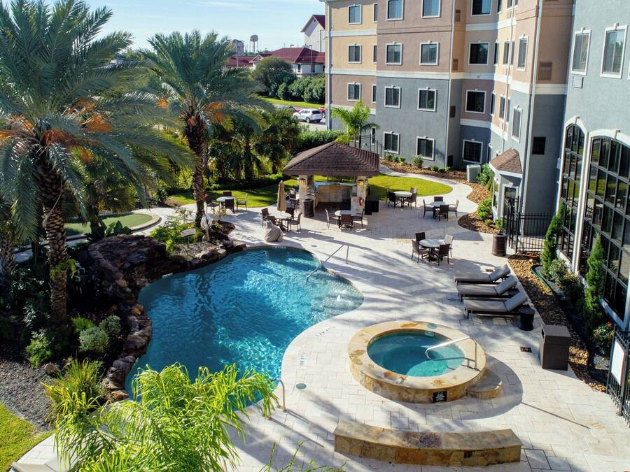 Outdoor pool, sun loungers