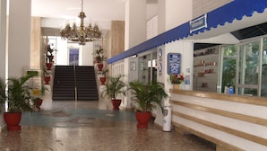 Interior entrance - Auto Hotel Ritz (Acapulco)