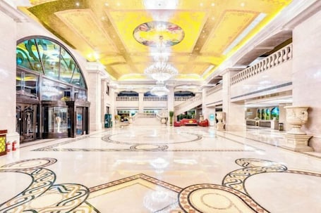 Interior. Foshan Sanshui ShiHuang Garden Hotel