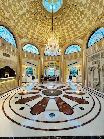 Lobby. Heritage Village Resort & Spa Manesar