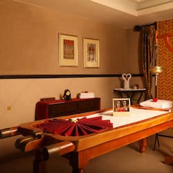 Phòng trị liệu đôi, bồn tắm thủy lực, phòng xông hơi