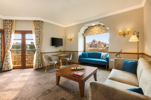 Heritage Suite (First floor) | Living room