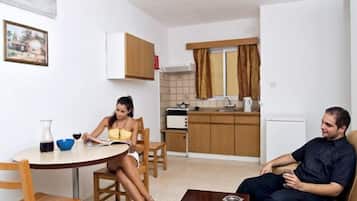 Appart'hÎtel, 1 chambre | Cuisine privée | Réfrigérateur, cafetiÚre/bouilloire