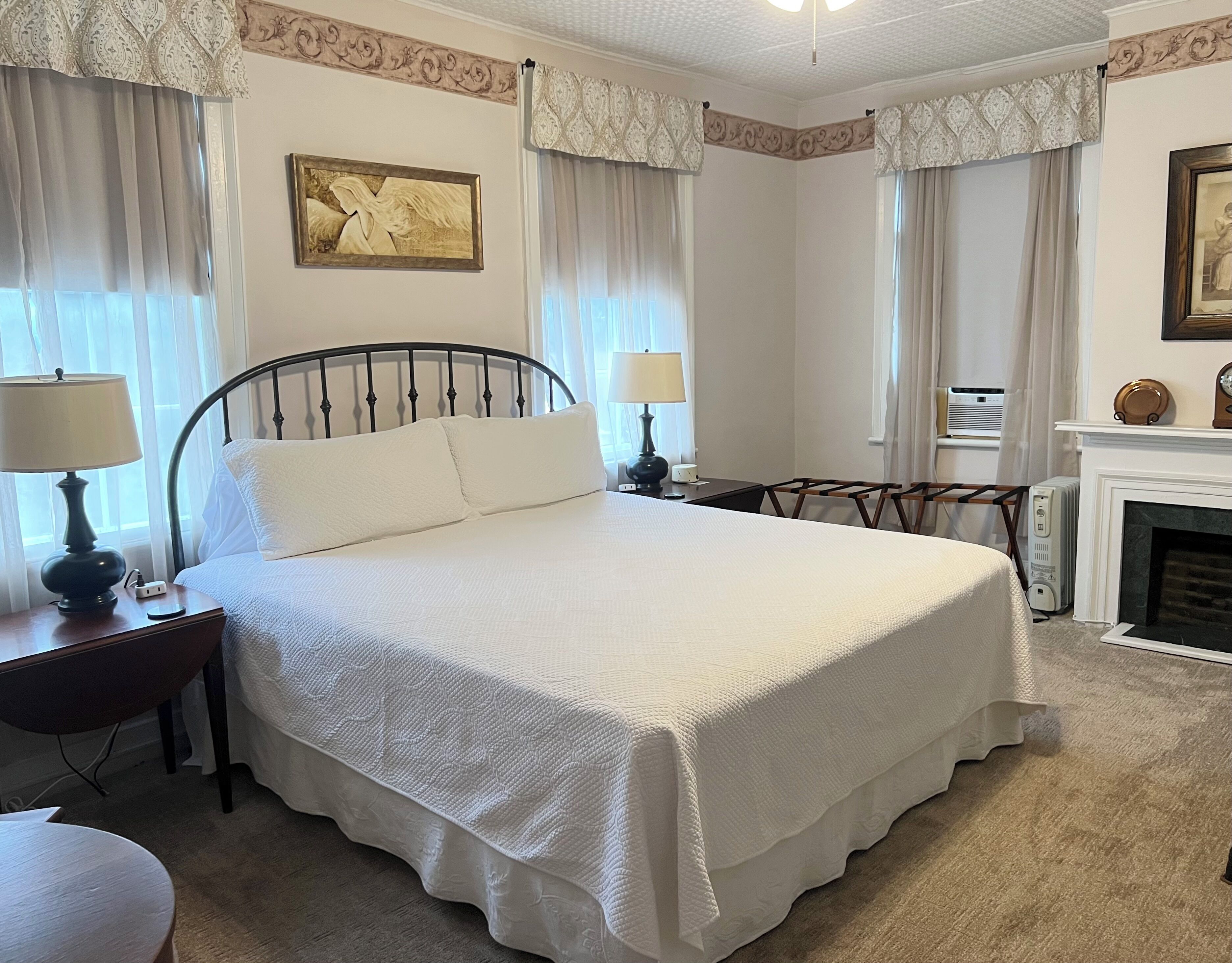 Room 6 | 特色装修、特色家居、笔记本电脑工作区、熨斗/熨板