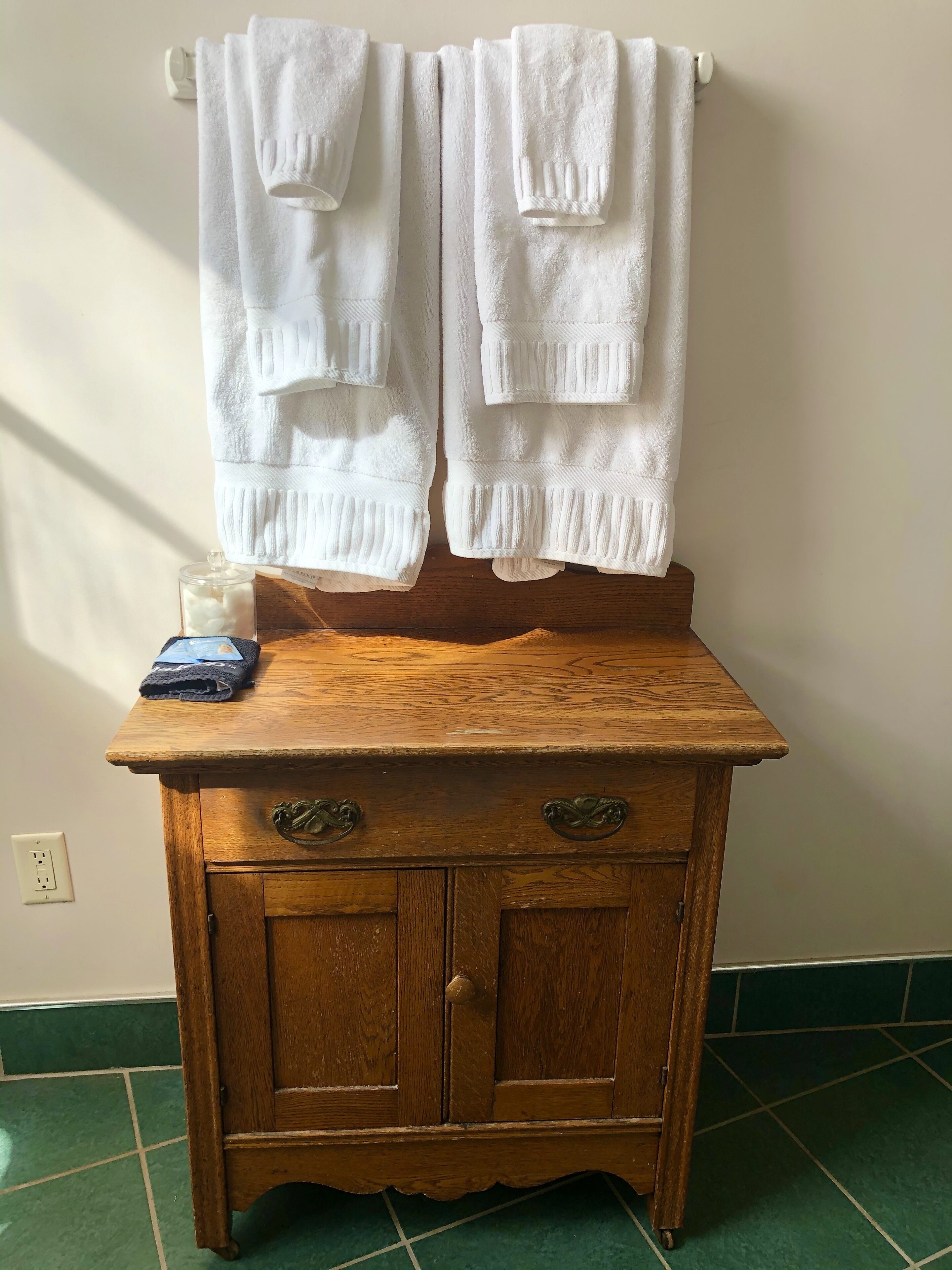 Foto - Rogues Harbor Inn