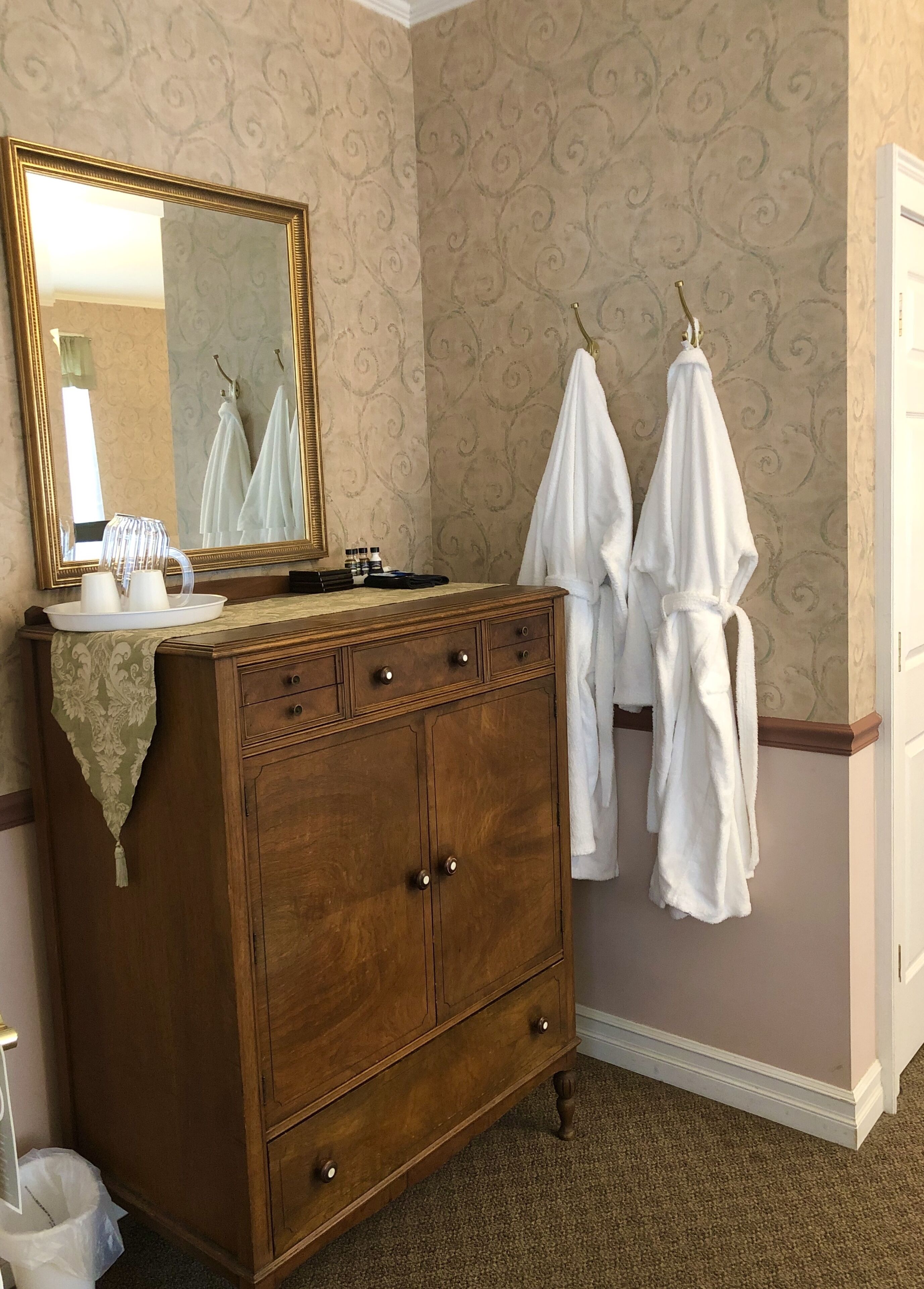 Foto - Rogues Harbor Inn