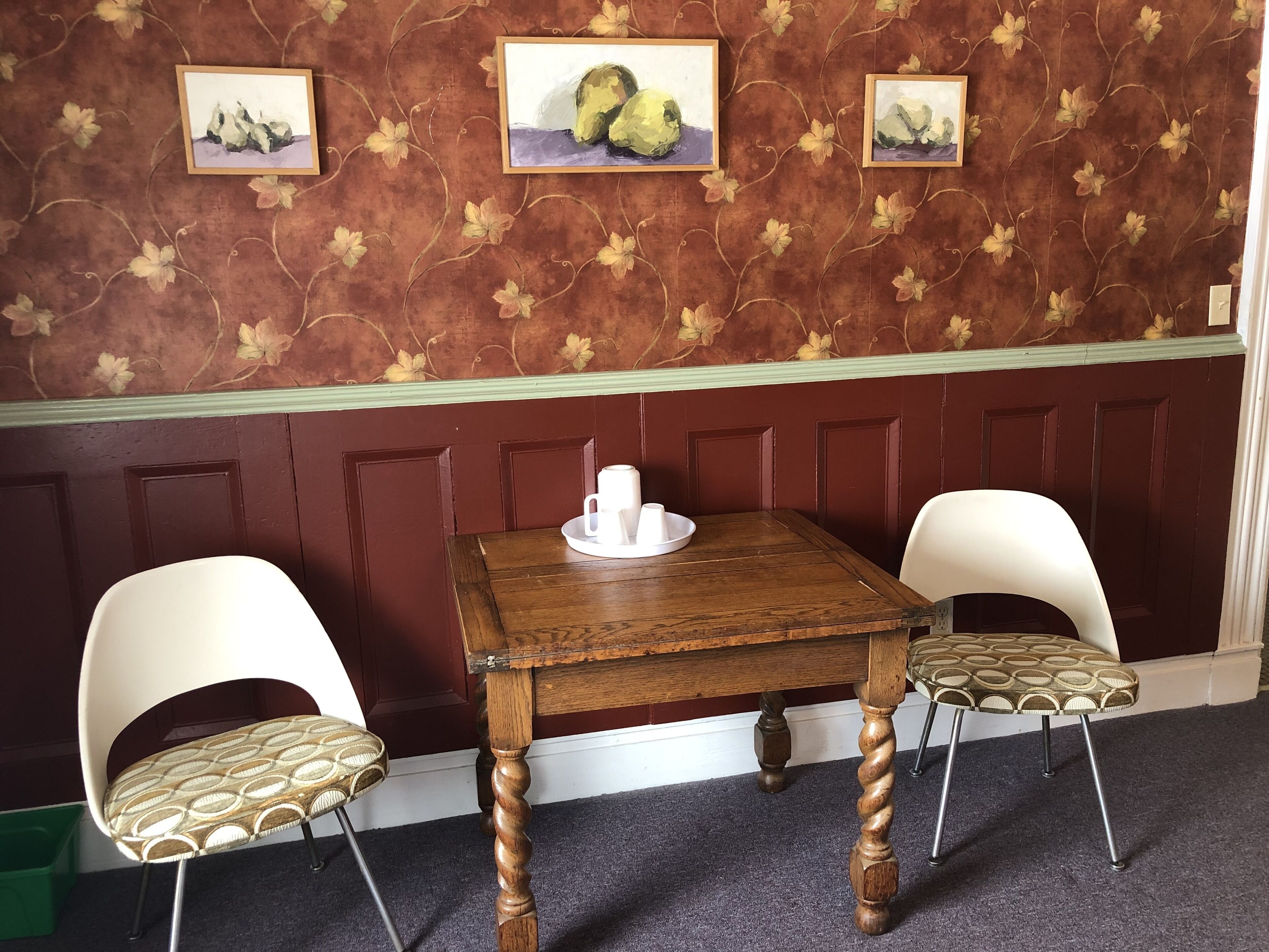 Photo - Rogues Harbor Inn