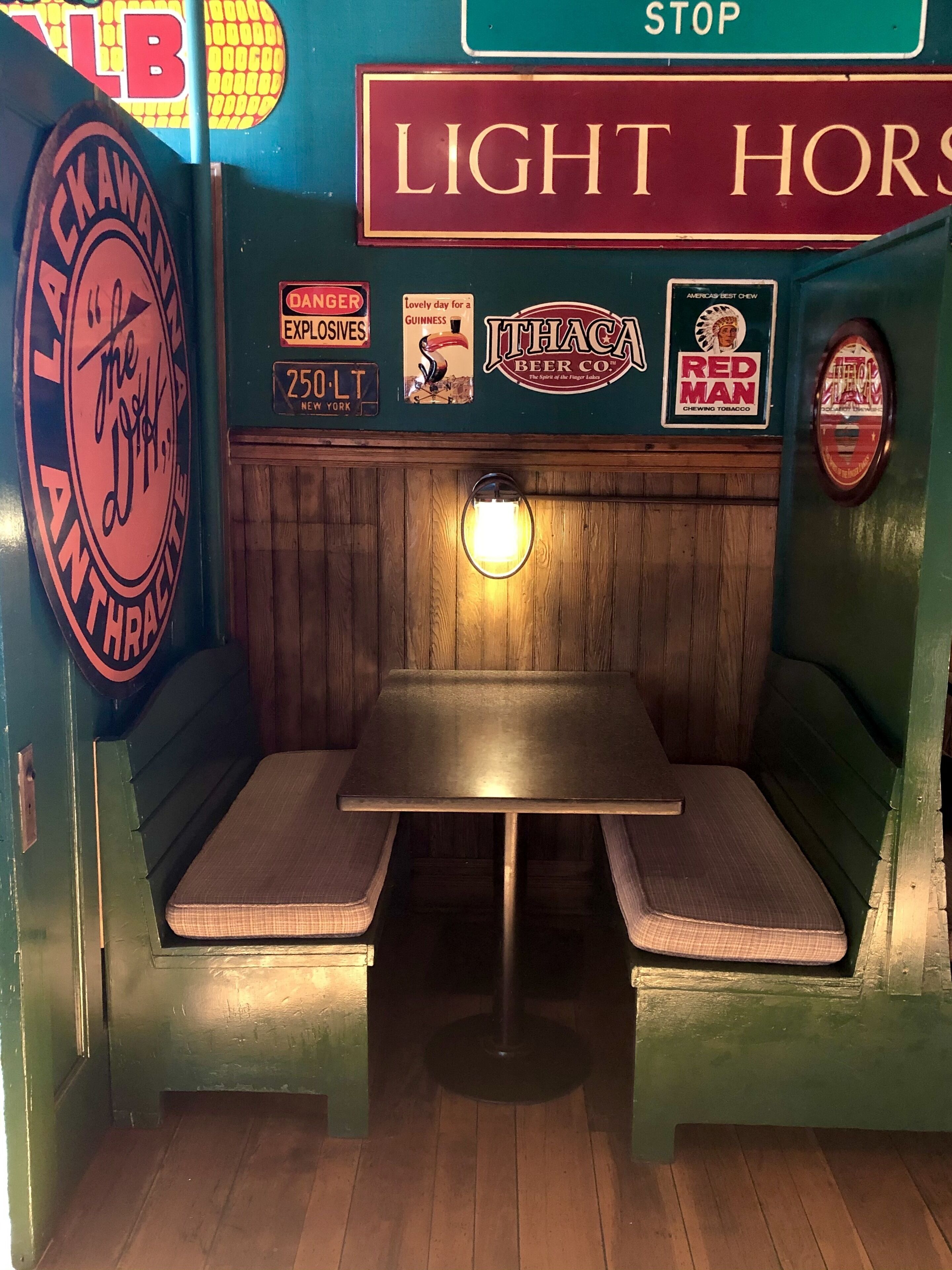 Foto - Rogues Harbor Inn