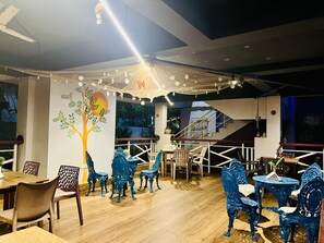 Restaurant - Peravel Beach Holiday Home (Candolim)