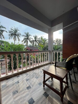 Phòng Deluxe, quang cảnh vườn | Quang cảnh ban công