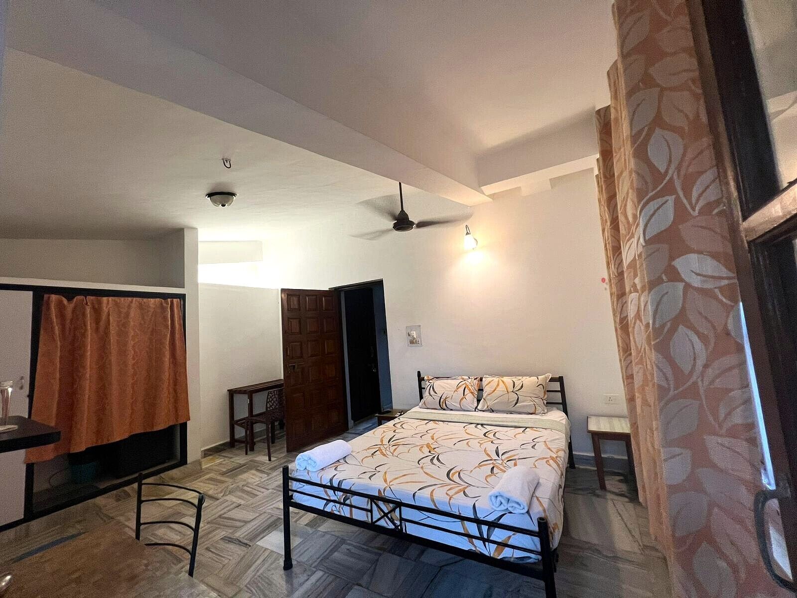 Classic Twin Room Non A/C