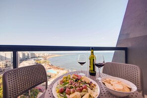 Desk, laptop workspace, blackout drapes, iron/ironing board - AX Sunny Coast Resort & Spa (St. Paul's Bay)