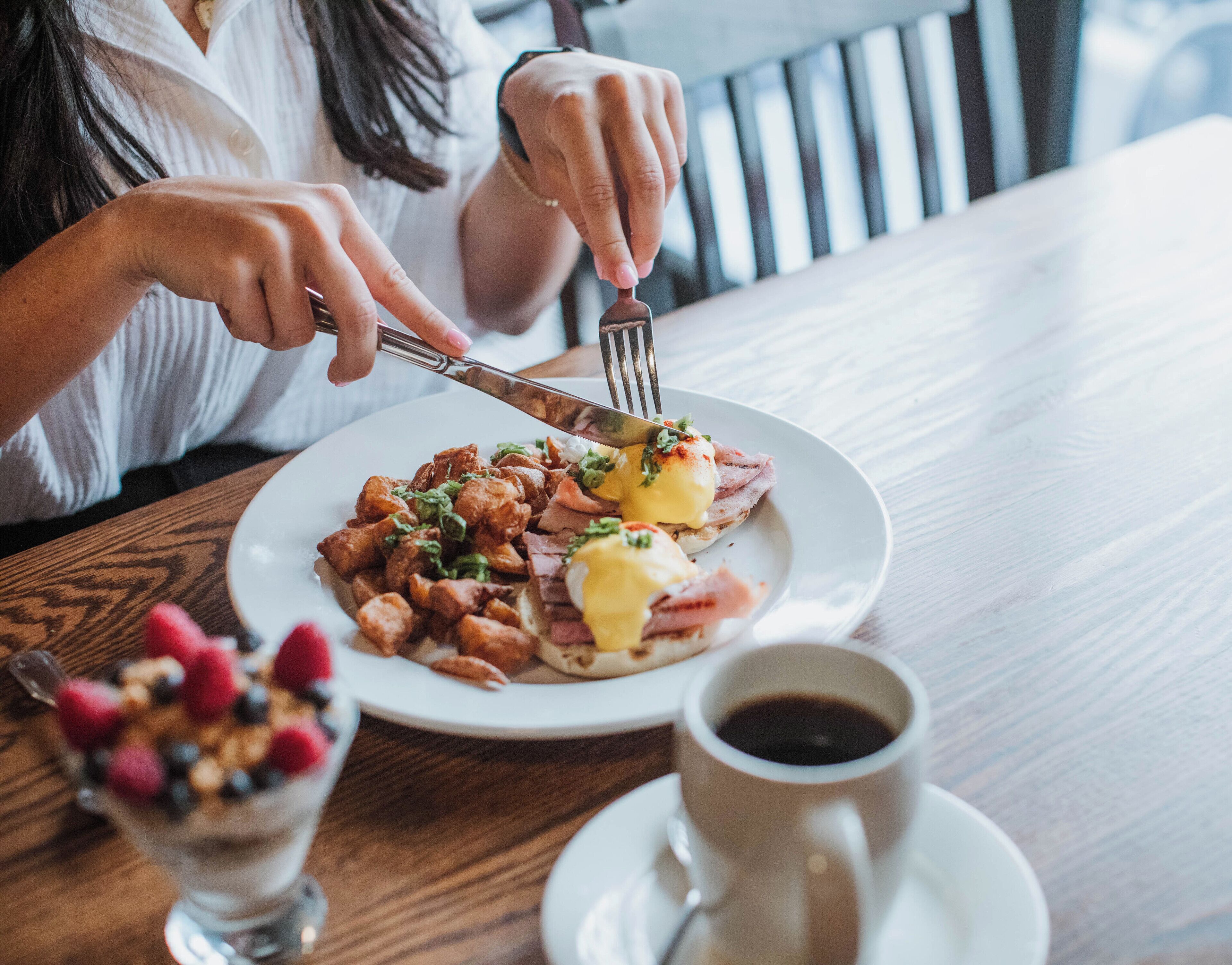 daily full breakfast (usd 26 per person)