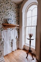 Standard Double Room, Ensuite, Garden View (Magnolia Room) | Free WiFi