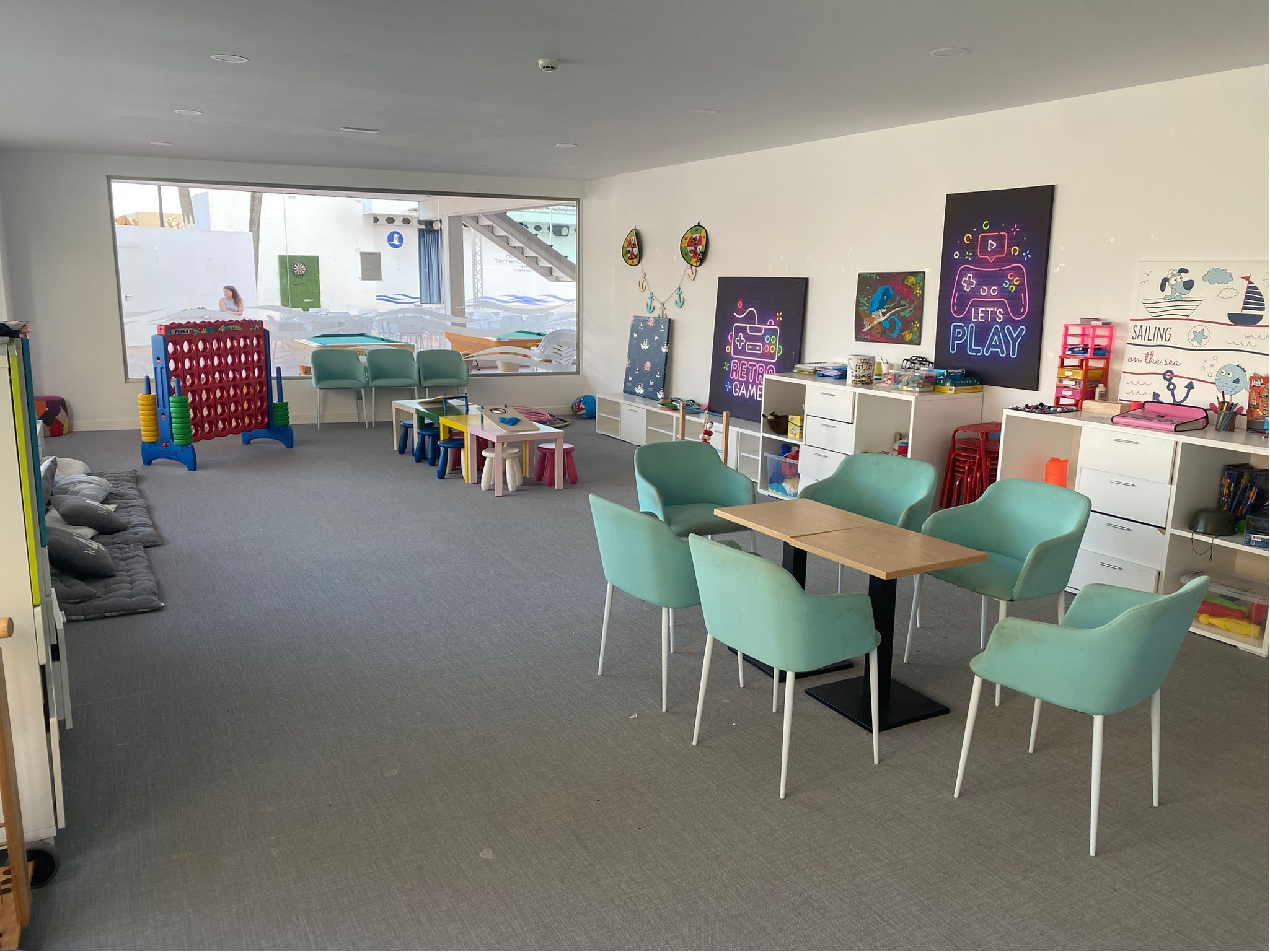 children’s play area – indoor