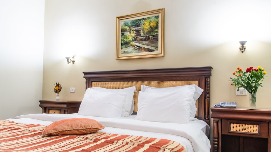 Atrium Hotel Ateneu City Center