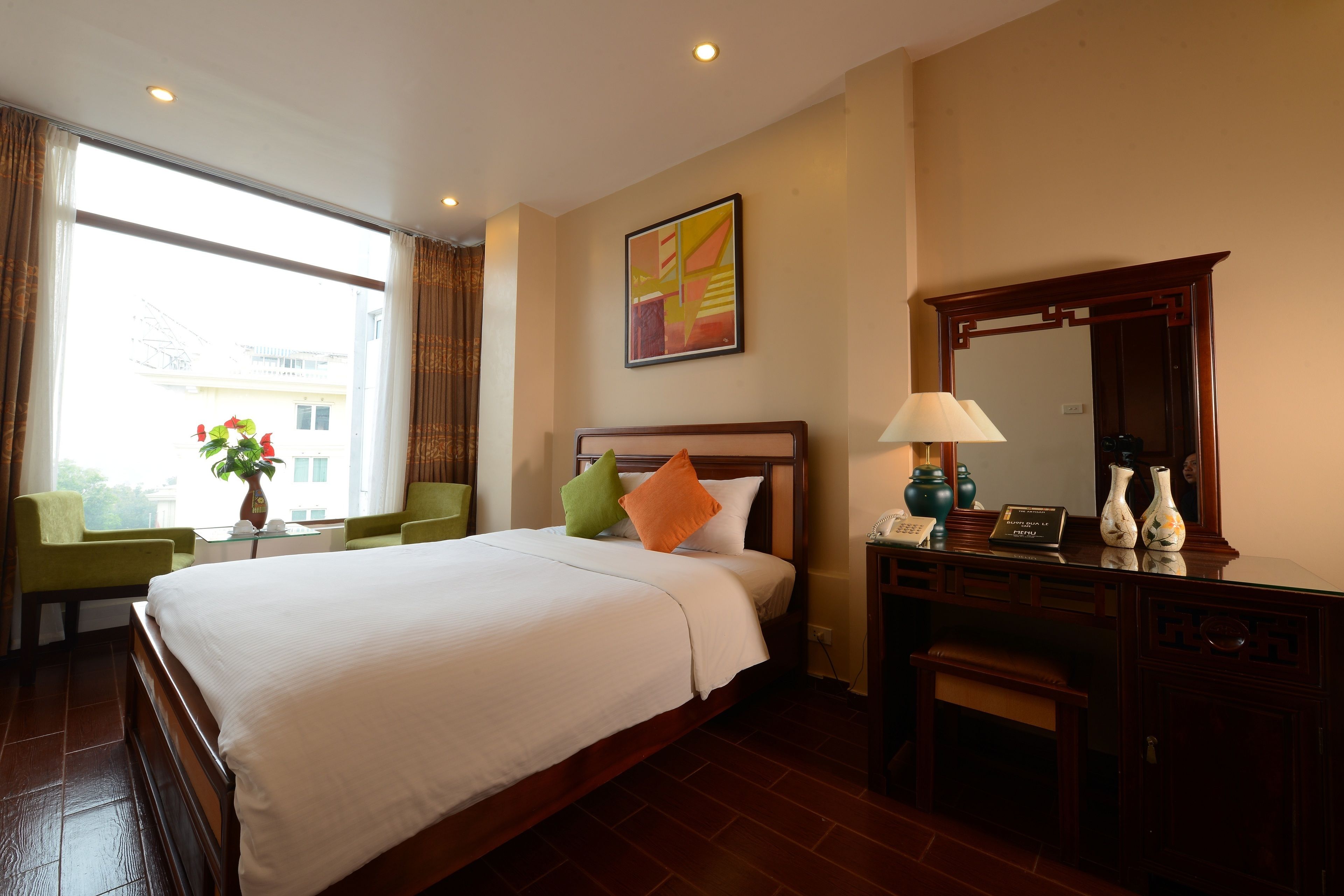 down duvets, minibar, in-room safe, desk